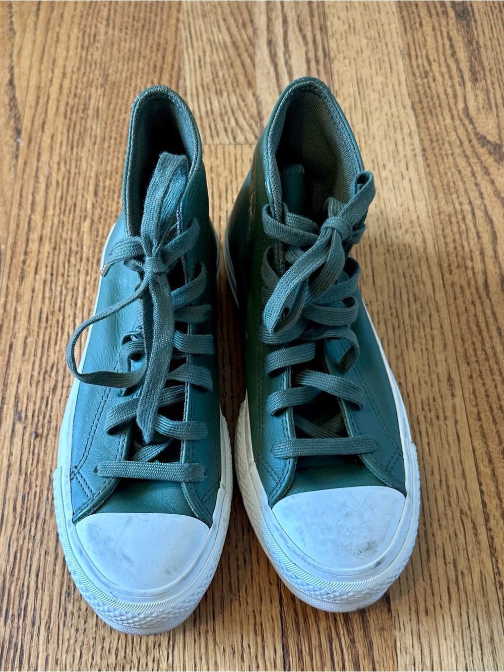 Green leather converse